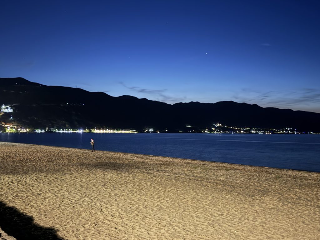 Pogradec by night