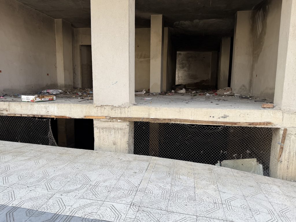 déchets dans les rues de Pogradec