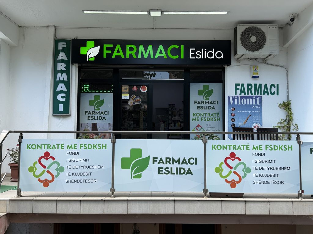 Pharmacie à Pogradec